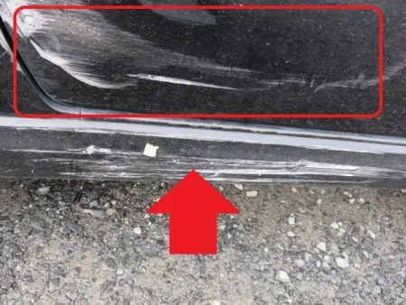 アップにしてみると損傷の度合いが良くわかります。