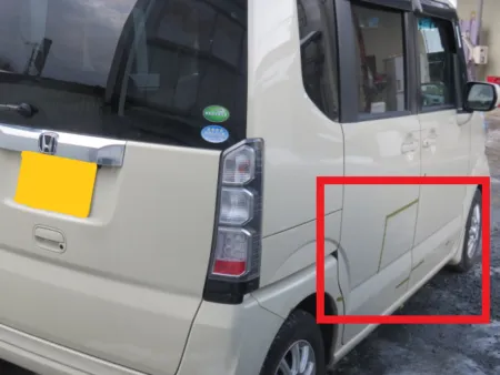 一関市よりキズ・ヘコミの板金修理事例(ホンダ・N-BOX)